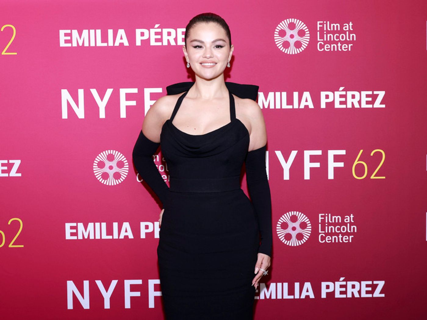 Photos: Selena Gomez, Zoe Saldaña & More Attend New York Screening of EMILIA PEREZ  Image