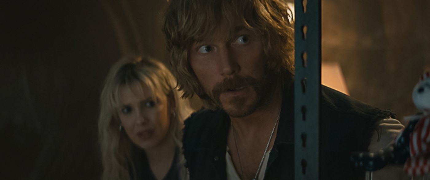 Photos: First Look at Netflix's THE ELECTRIC STATE With Millie Bobby Brown and Chris Pratt  Image