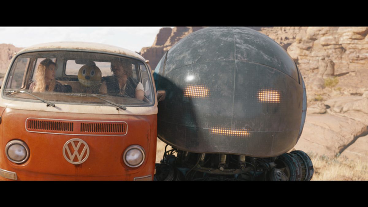 Millie Bobby Brown , Cosmo (voiced by Alan Tudyk), Chris Pratt and Herman (voiced by Anthony Mackie) at 