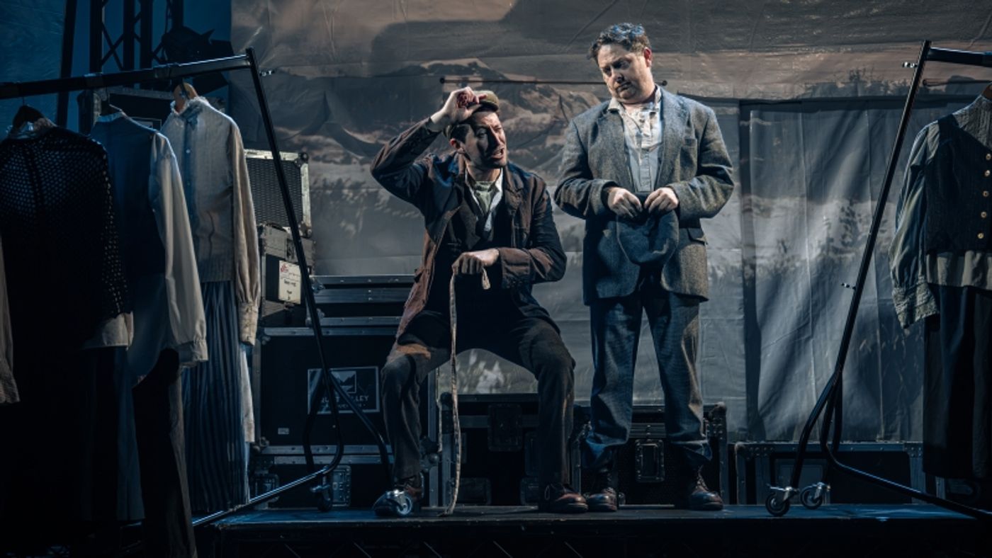 Review: STONES IN HIS POCKETS, Salisbury Playhouse  Image