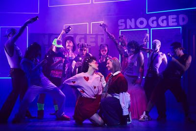 Jo Foster and Leesa Tulley with the cast Photo