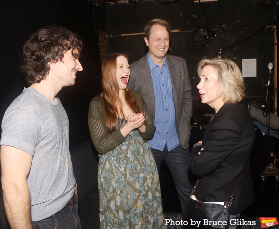 Photos: Gwen Walz, Jane Krakowski, & Susan Sarandon Visit Todd Almond's I'M ALMOST THERE Image