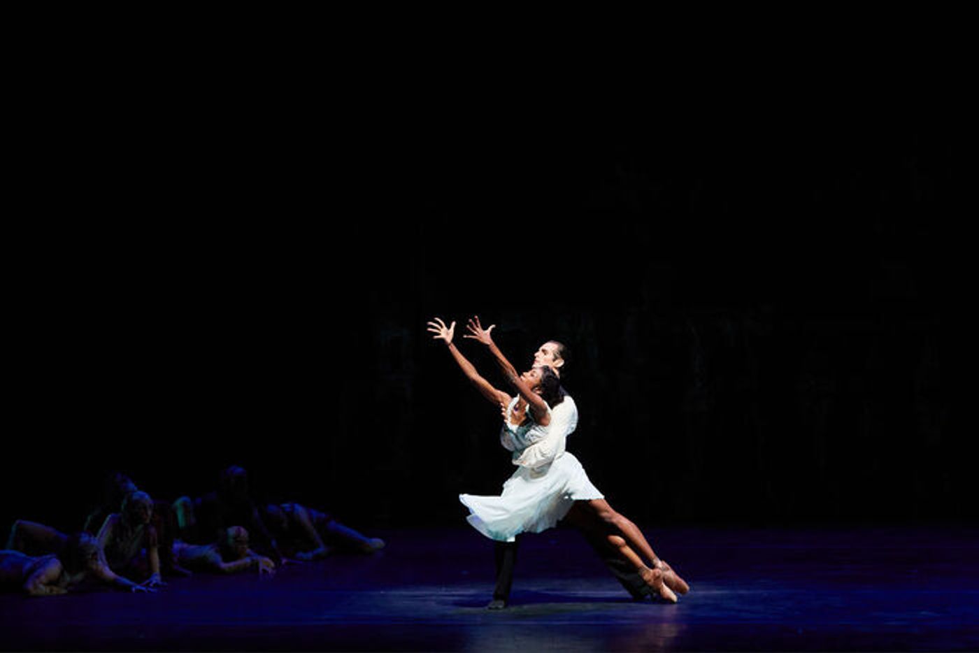 Photos: Paul Vasterling's DRACULA at Nashville Ballet Photos: Paul Vasterling's DRACULA at Nashville Ballet Image