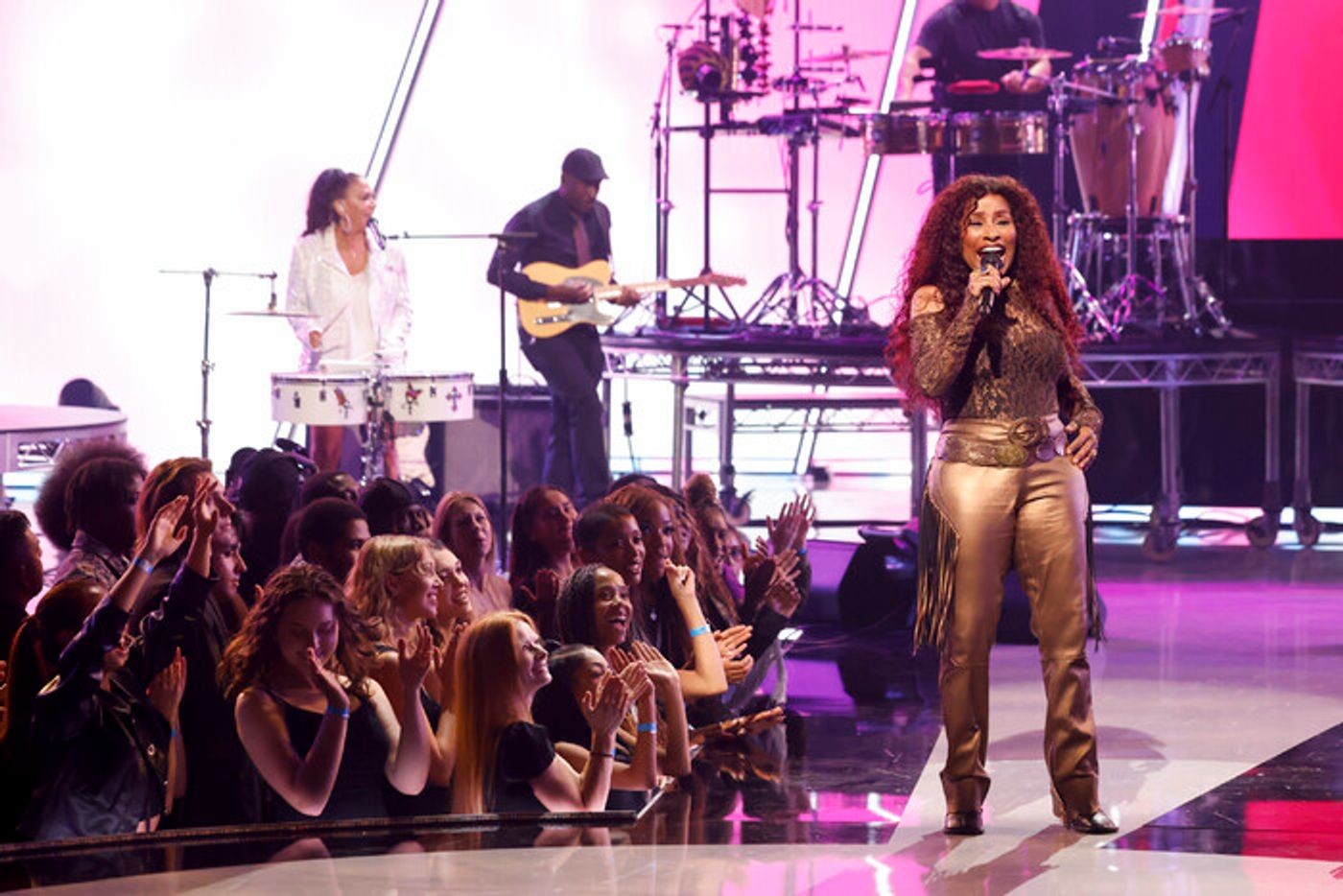 Photos: Jennifer Hudson, Mariah Carey, & More Perform at the AMERICAN MUSIC AWARDS 50TH ANNIVERSARY SPECIAL  Image