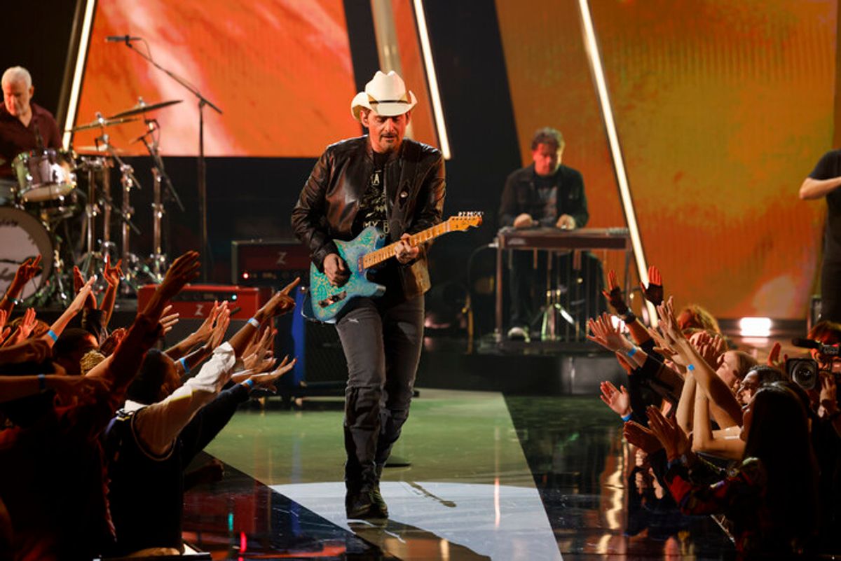 Brad Paisley  at 