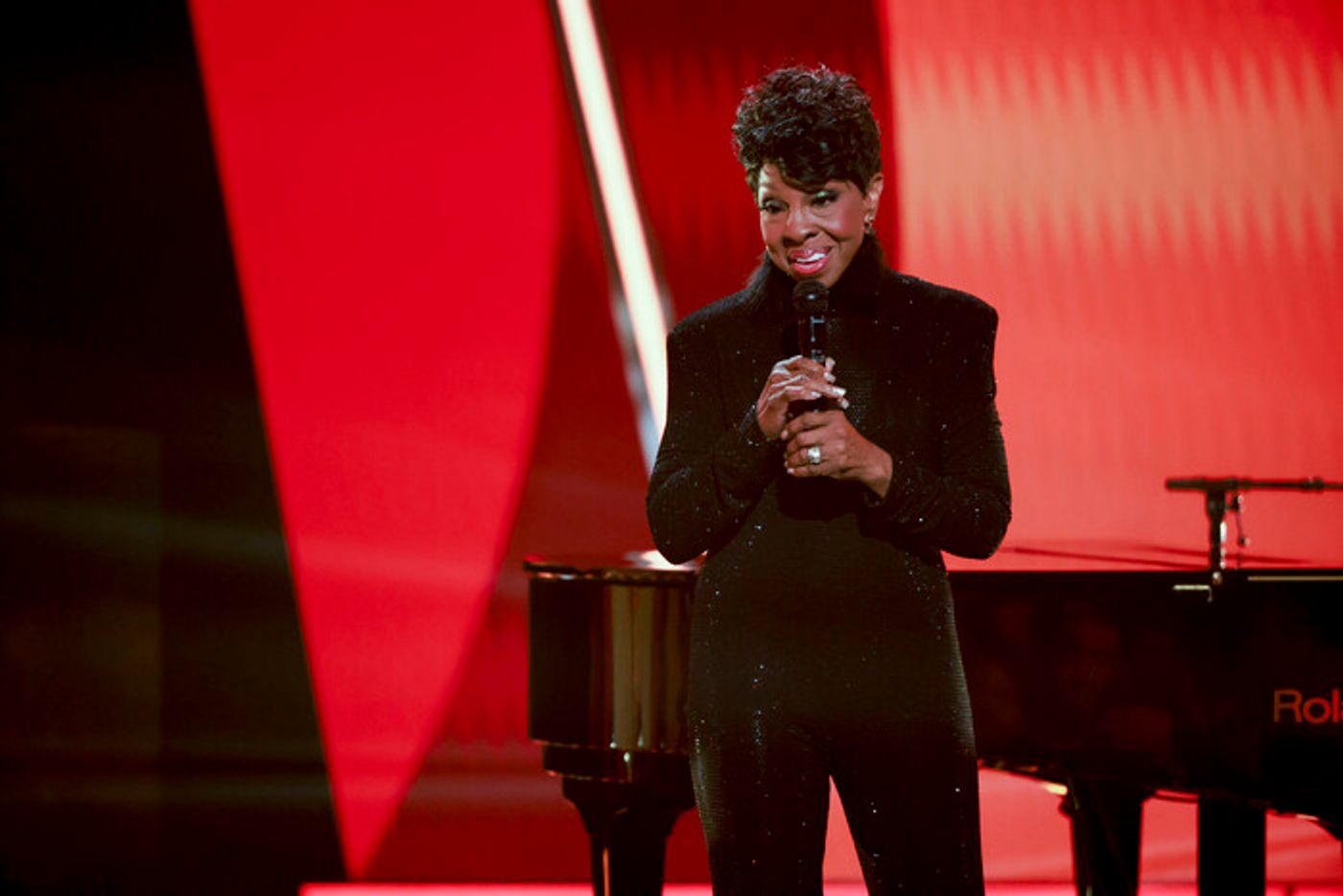 Photos: Jennifer Hudson, Mariah Carey, & More Perform at the AMERICAN MUSIC AWARDS 50TH ANNIVERSARY SPECIAL  Image