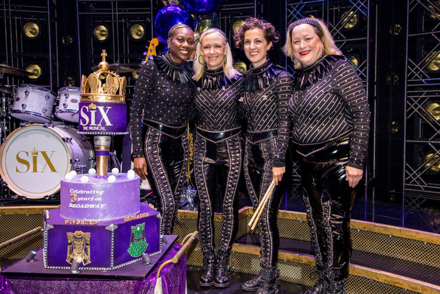 Photos: SIX Celebrates 3rd Anniversary on Broadway  Image