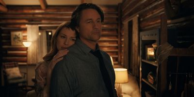Alexandra Breckenridge and Martin Henderson Photo