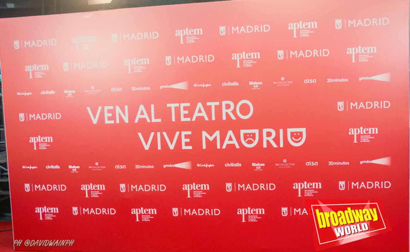 PHOTOS: Se presenta la Temporada Teatral de Madrid en la Plaza de Callao PHOTOS: Se presenta la Temporada Teatral de Madrid en la Plaza de Callao Image