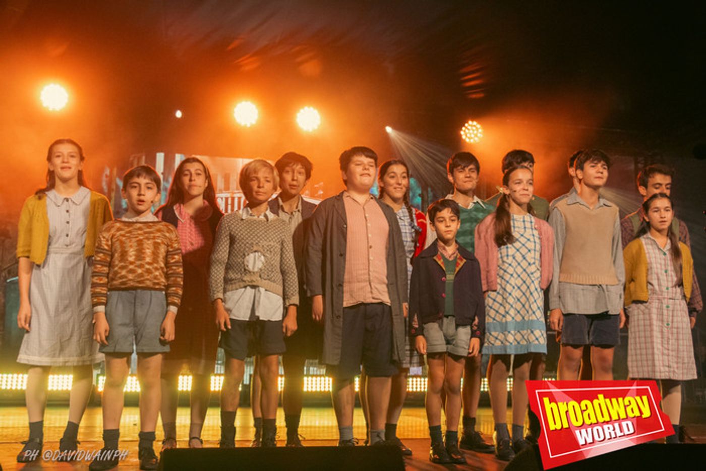 PHOTOS: Se presenta la Temporada Teatral de Madrid en la Plaza de Callao PHOTOS: Se presenta la Temporada Teatral de Madrid en la Plaza de Callao Image