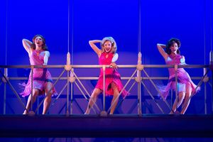 Kimberly Maxson, Audrey Biehl Simmons, and Kerri Rose @ BroadwayWorld Kimberly Maxson, Audrey Biehl Simmons, and Kerri Rose Photo
