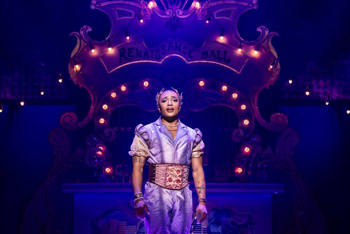 Photos: Teal Wicks, Corey Mach and More in & JULIET North American Tour — photo 10 of 21