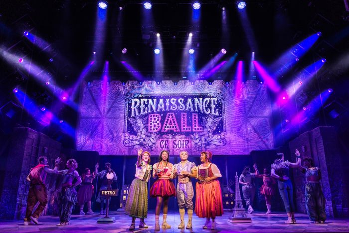 Photos: Teal Wicks, Corey Mach and More in & JULIET North American Tour — photo 19 of 21