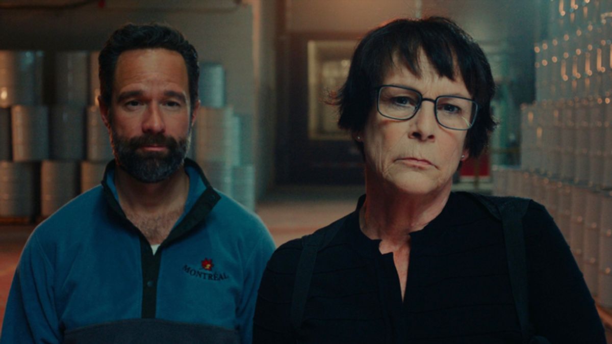 Chris Diamantopoulos and Jamie Lee Curtis at 
