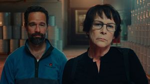 Chris Diamantopoulos and Jamie Lee Curtis @ BroadwayWorld Chris Diamantopoulos and Jamie Lee Curtis Photo