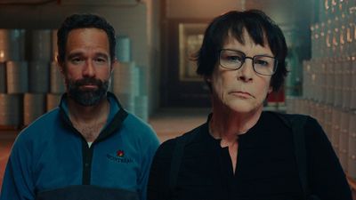 Chris Diamantopoulos and Jamie Lee Curtis Photo
