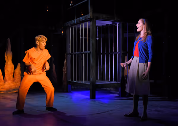 Aaron Syi (Bat Boy) and Aquila Sol (Meredith) Photos by Peter Smith Photo