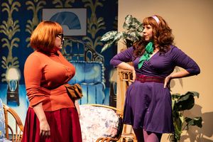 Caitlin Jackson and Elizabeth Lesinski Photo