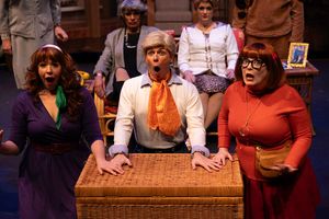 Elizabeth Lesinski, Tyler Anthony Smith and Caitlin Jackson with David Cerda and Gran Photo