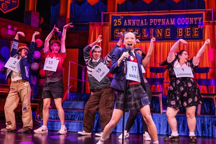Photos: SPELLING BEE at the Kennedy Center with Beanie Feldstein, Bonnie Milligan, and More — photo 5 of 19