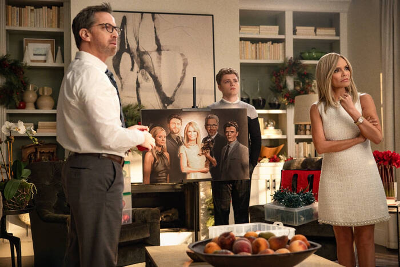 Photos: Lindsay Lohan, Kristin Chenoweth, & More Star in Netflix's OUR LITTLE SECRET  Image