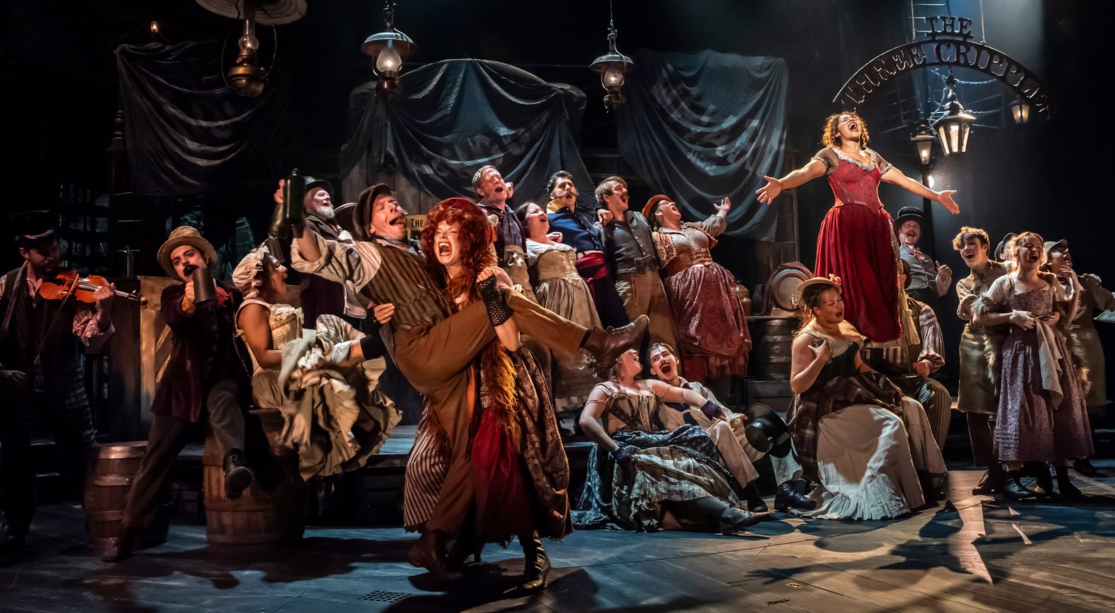 London's Biggest Autumn Theatre Deals Include OH, MARY!, SINATRA, WICKED, & More