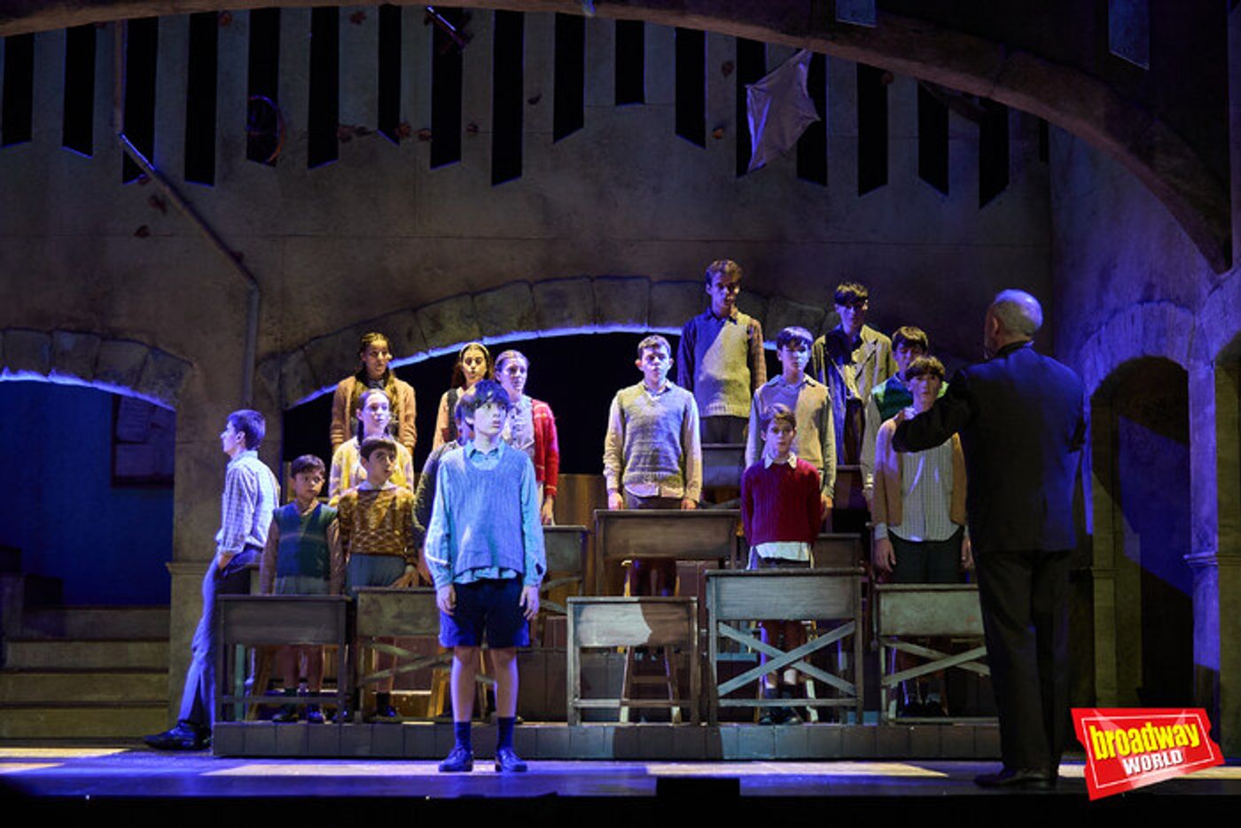 PHOTOS: Se presenta la segunda temporada de LOS CHICOS DEL CORO en La Latina  Image