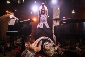 Shea Hopkins with Evelyn Ryan and August Forman Photo