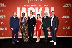 Gareth Neame, Lashana Lynch, Eddie Redmayne, Ursula Corbero, Nigel Marchant, Brian Ki Photo