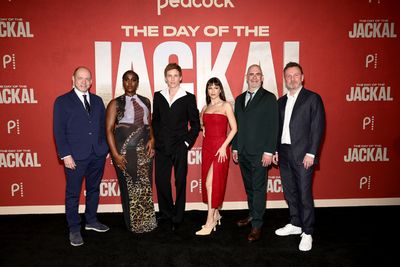 Gareth Neame, Lashana Lynch, Eddie Redmayne, Ursula Corbero, Nigel Marchant, Brian Ki Photo