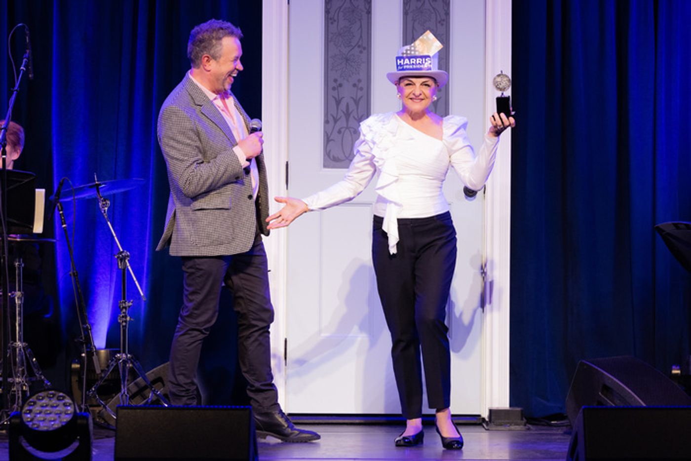 Photos: Anne Hathaway, Billy Porter & More at BROADWAY RALLIES FOR KAMALA! Photos: Anne Hathaway, Billy Porter & More at BROADWAY RALLIES FOR KAMALA! Image