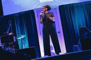 Audra McDonald @ BroadwayWorld Audra McDonald Photo