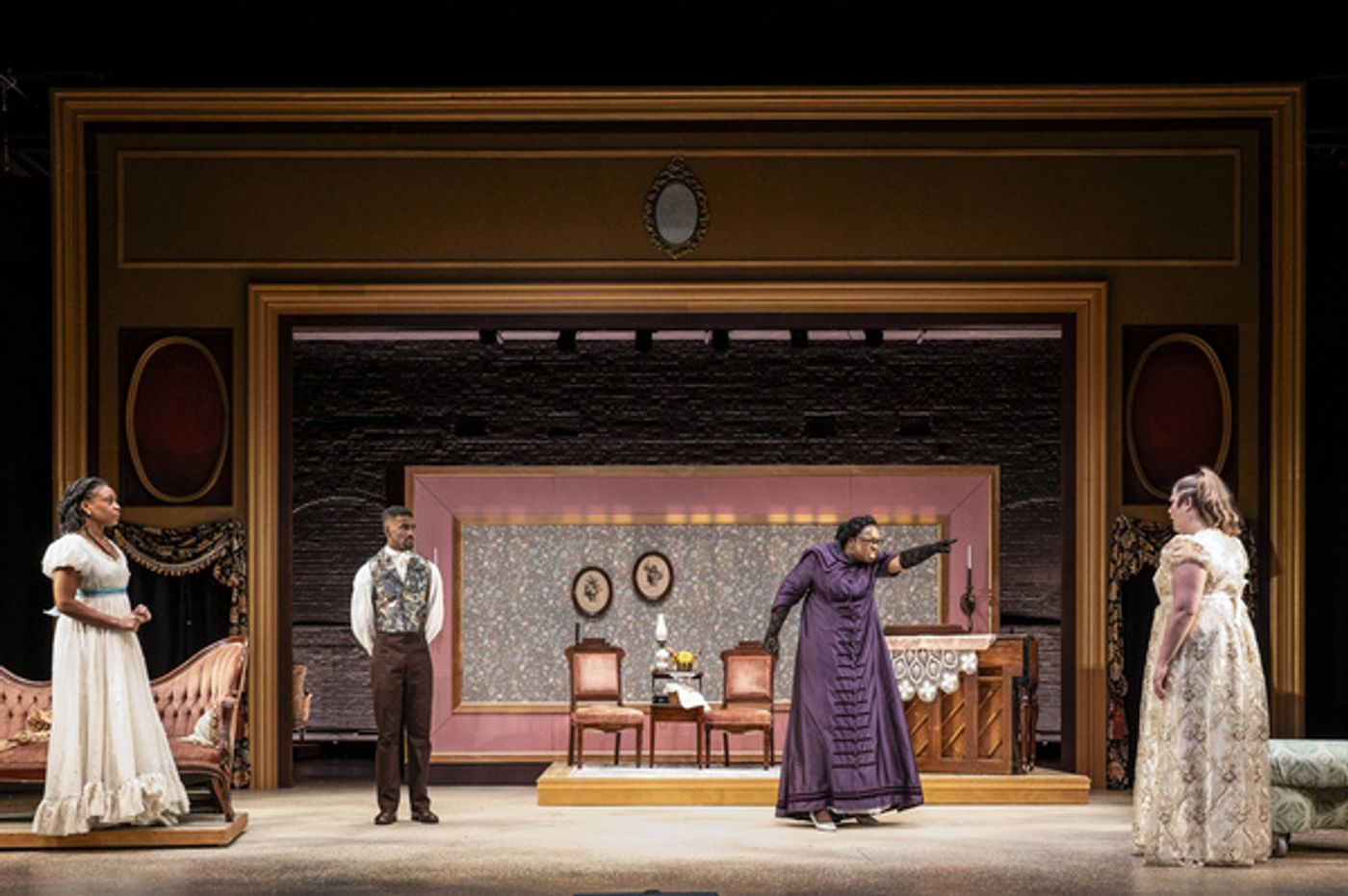 Photos: First Look At PRIDE & PREJUDICE At Baltimore Center Stage  Image