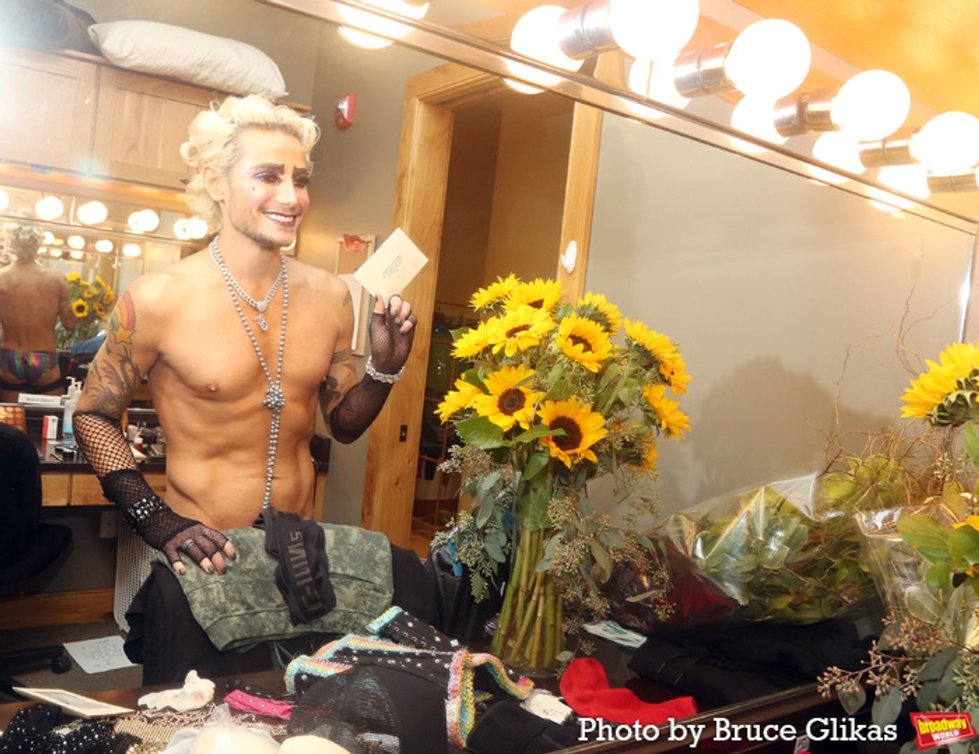 Photos: Exclusive Look at Frankie Grande Getting into Character for ROCKY HORROR SHOW  Image