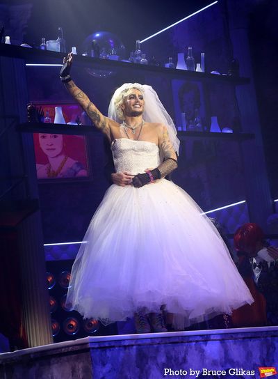 Frankie Grande as "Frank-N-Furter" Photo