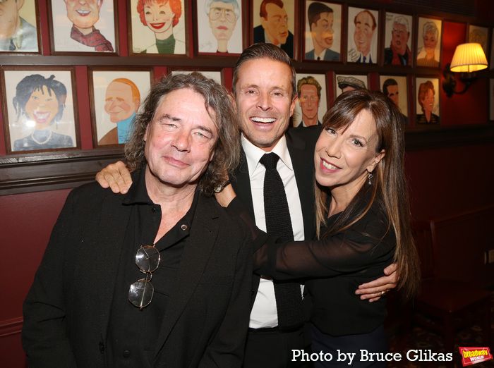 Photos: CAA's Joe Machota Receives Portrait at Sardi's — photo 25 of 78