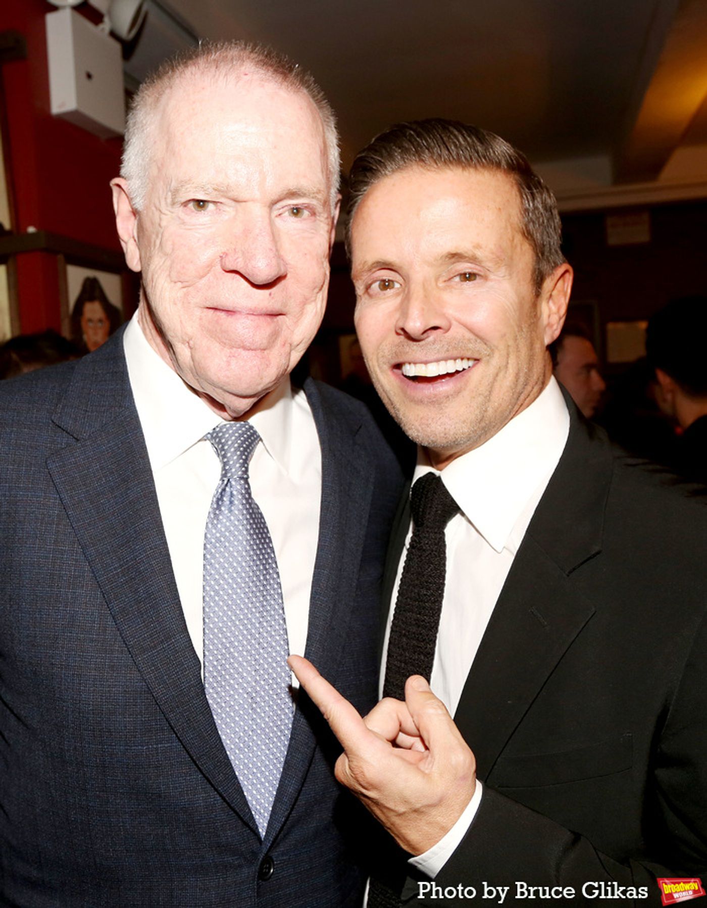 Photos: CAA's Joe Machota Receives Portrait at Sardi's  Image