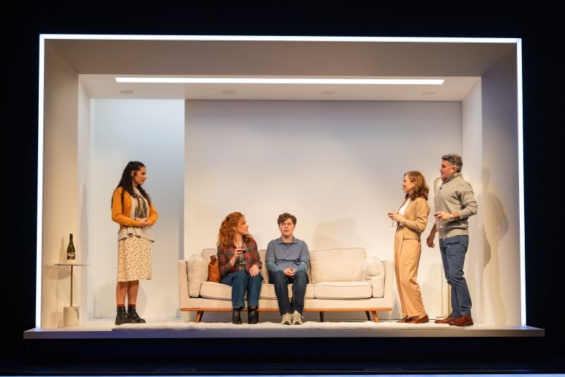 REVIEW: Multi Award Winning DEAR EVAN HANSEN Finally Arrives In Sydney With A Fresh New Production Image