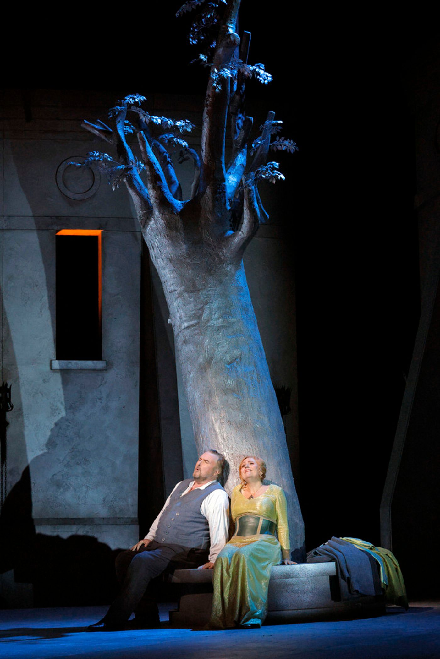 Photos: TRISTAN UND ISOLDE at San Francisco Opera  Image