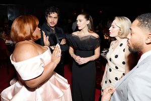 Da'Vine Joy Randolph, Charles Melton, Elizabeth Olsen, and Carrie Coon @ BroadwayWorld Da'Vine Joy Randolph, Charles Melton, Elizabeth Olsen, and Carrie Coon Photo