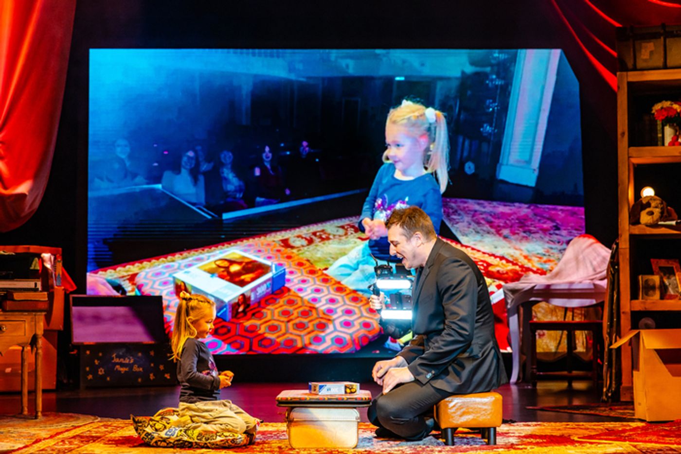 Photos: Jamie Allan's AMAZE at the Criterion Theatre  Image