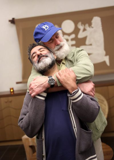Parvesh Cheena, Tom Amandes Photo