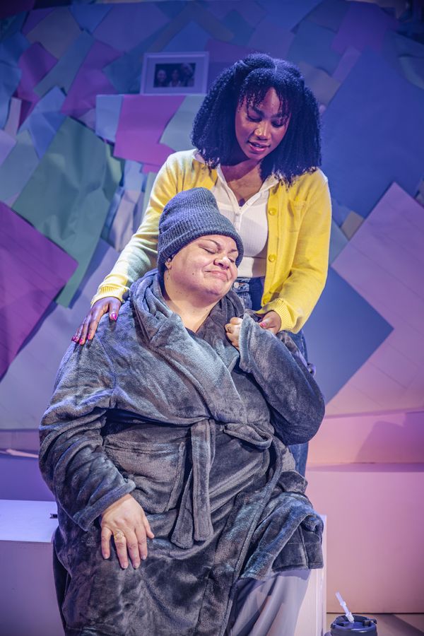 Keala Settle and Robyn Rose-Li Photo