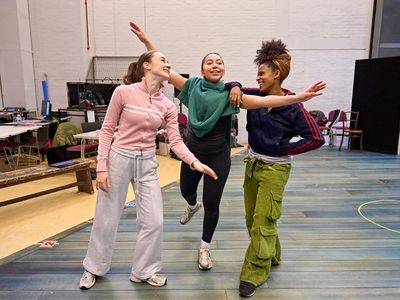 Daisy Sequerra, Yanexi Enriquez and Grace Saif  Photo