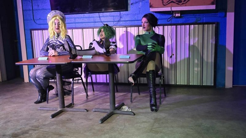 Interview: Auzi Peoples of ROTTEN WITCHES at Rialto Community Theatre Image