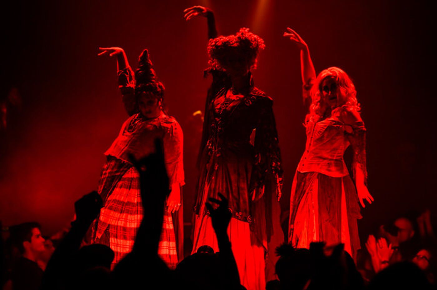 Photos: I PUT A SPELL ON YOU with Jay Armstrong Johnson, Robyn Hurder, J. Harrison Ghee and More  Image