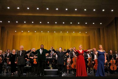Kwangchul Youn, Russell Thomas, Eun Sun Kim, Annika Schlicht, and Jennifer Holloway Photo