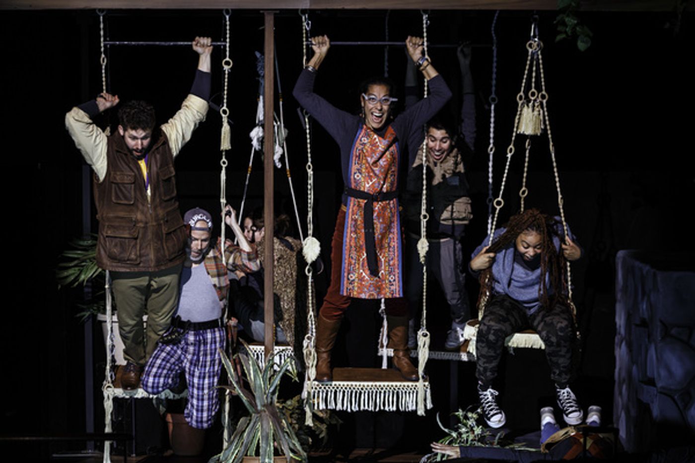 Photos: THE HOBBIT at Pittsburgh Public Theater  Image