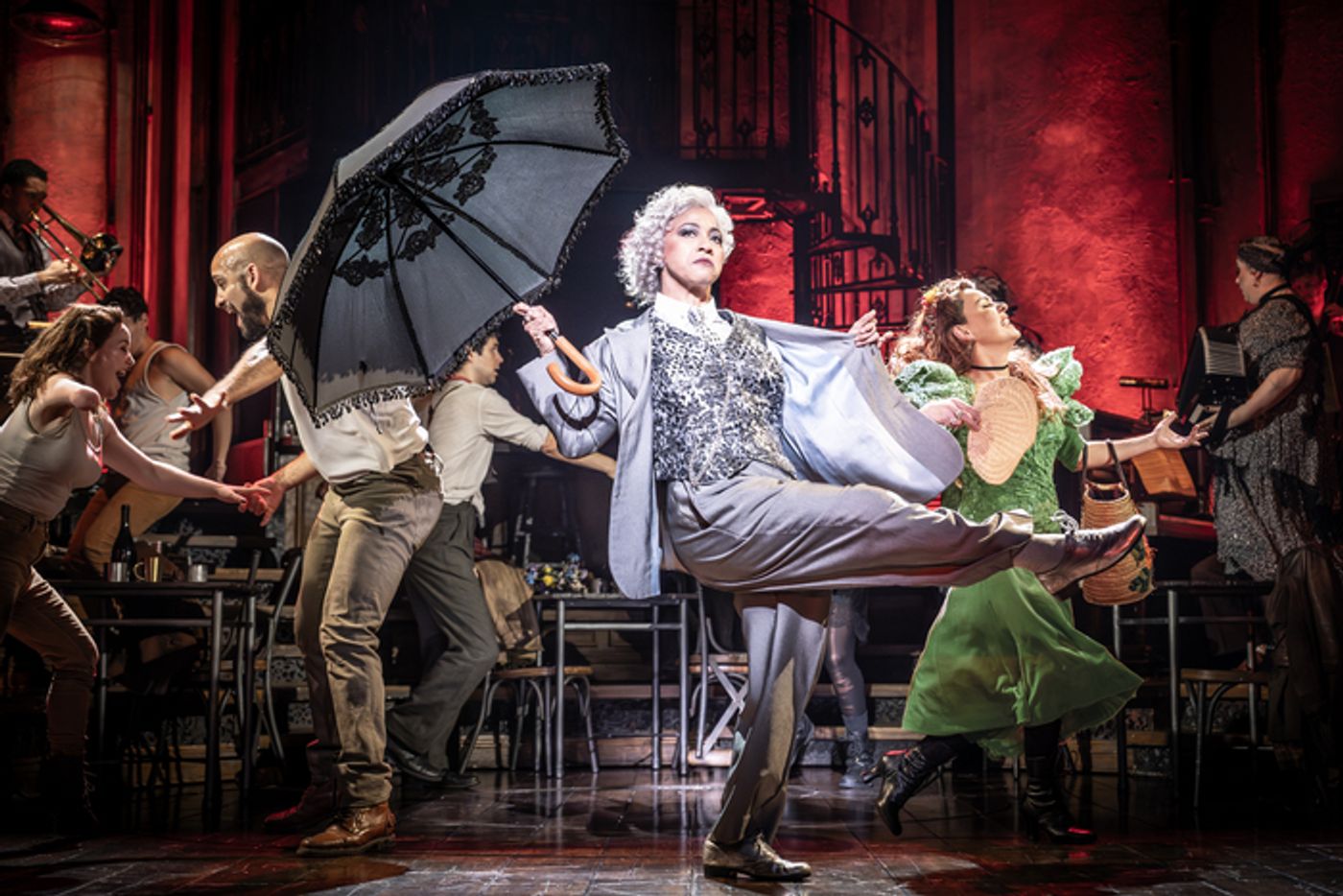 Interview: 'I Like To Be In The Centre of The Action': Performer Melanie La Barrie on Death and Hope in THE BOOK THIEF in Concert  Image