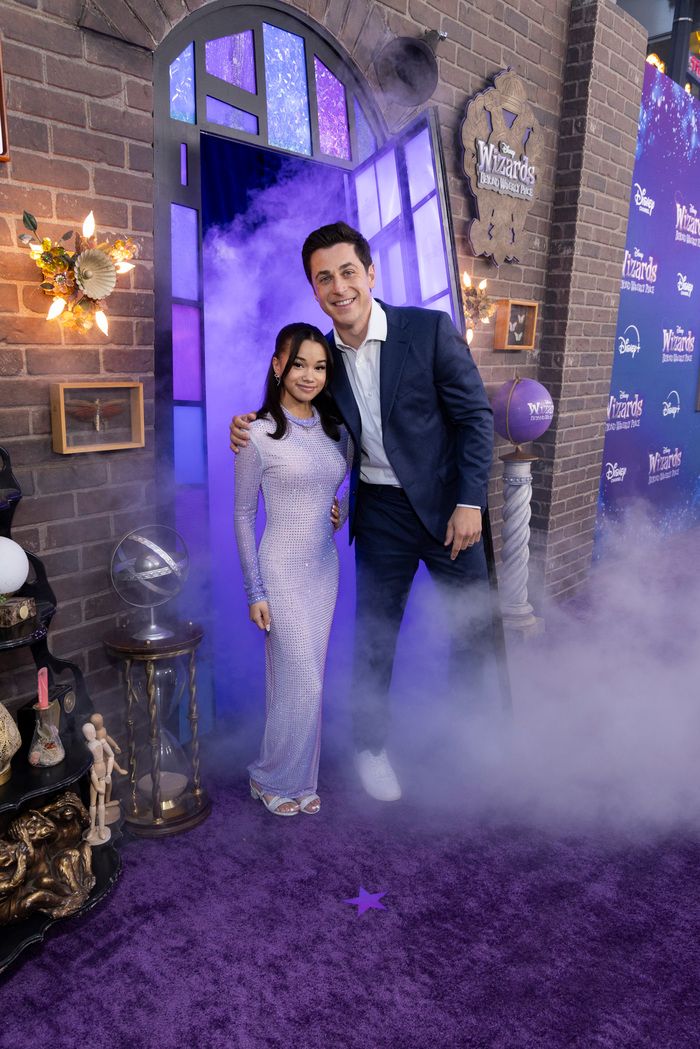 Photos: Corbin Bleu, Selena Gomez & More  Attend WIZARDS BEYOND WAVERLY PLACE Premiere Image